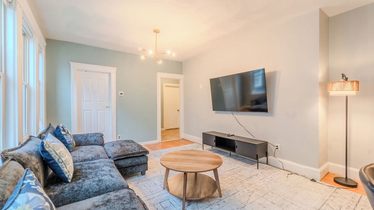 Photo of Livingroom in South Medford