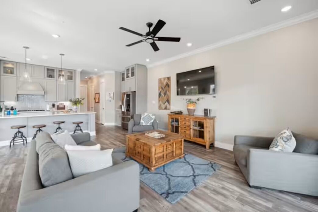 Photo of Livingroom in Montgomery