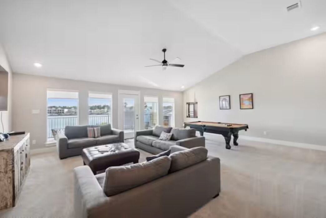 Photo of Livingroom in Montgomery
