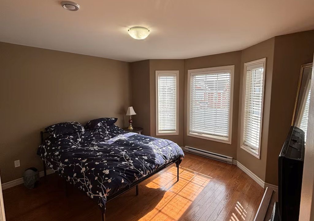 Photo of Bedroom in Terra Nova