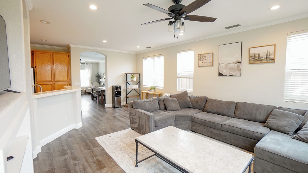 Photo of Livingroom in North Natomas