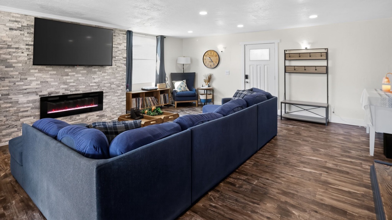 Photo of Livingroom in Clearfield