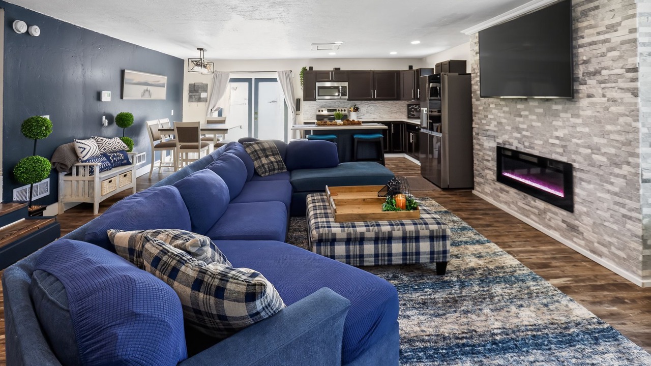 Photo of Livingroom in Clearfield