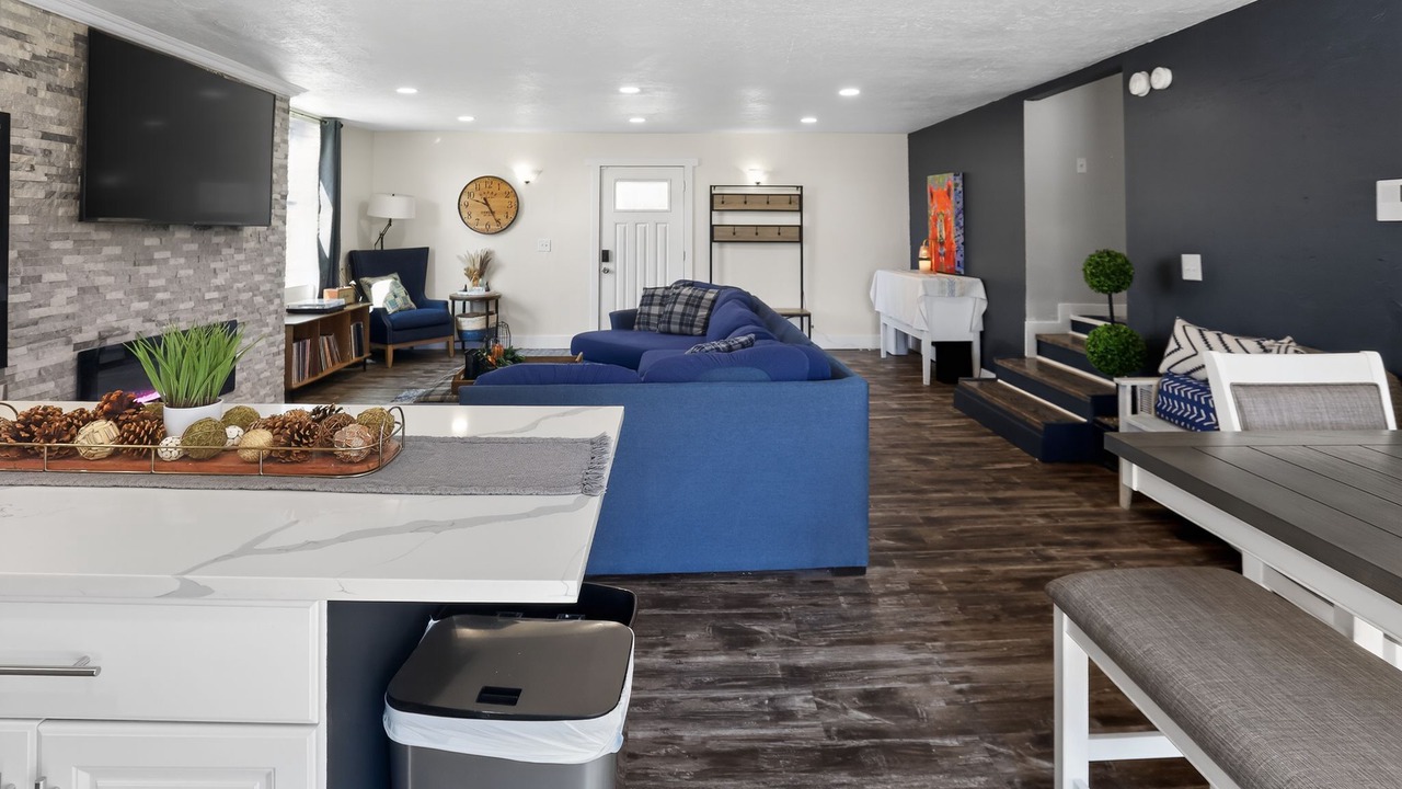 Photo of Livingroom in Clearfield