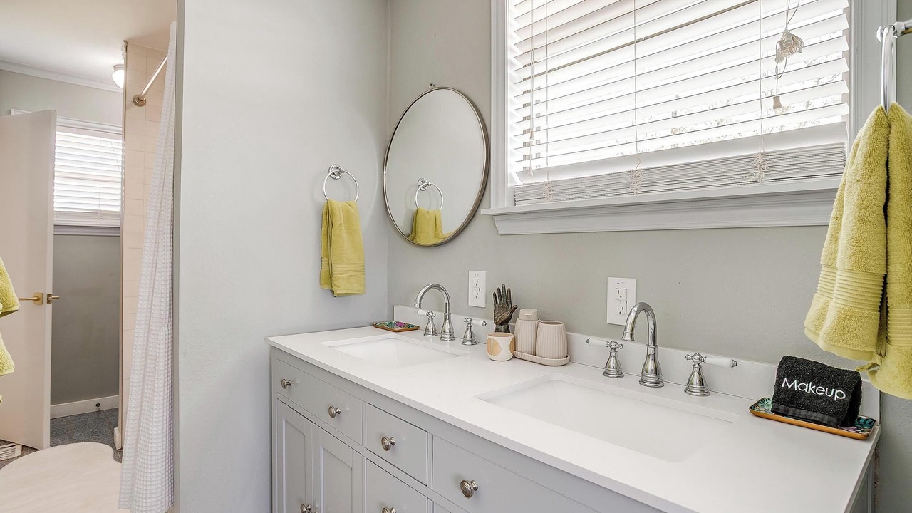 Photo of Bathroom in Dennis