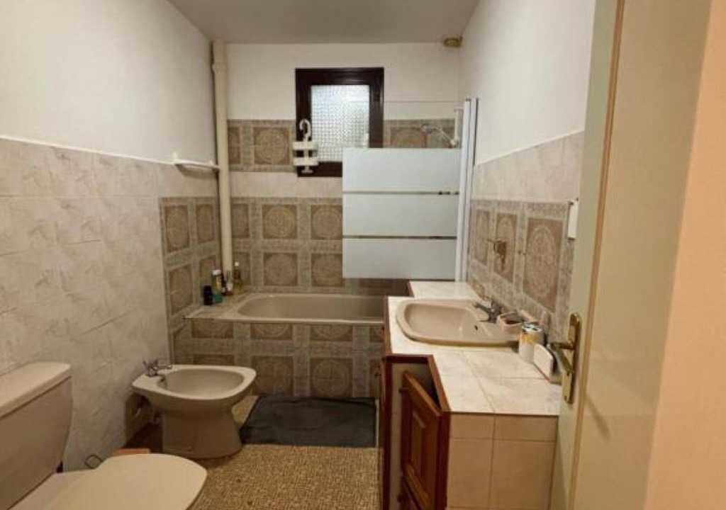 Photo of Bathroom in Noisy-le-Sec