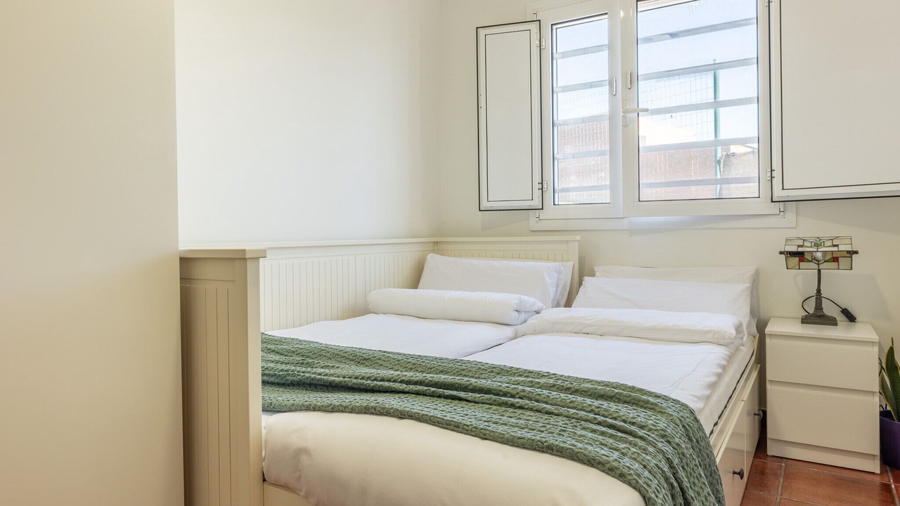Photo of Bedroom in Albons