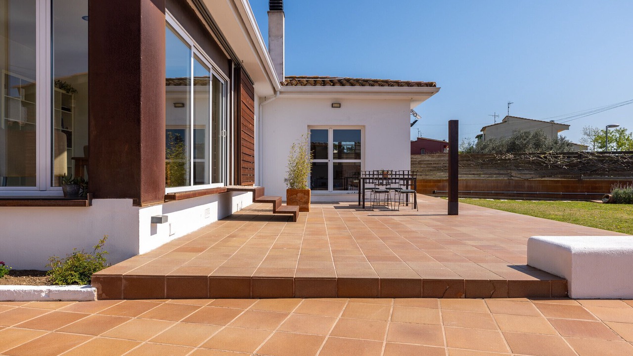 Photo of Patio Balcony in Albons