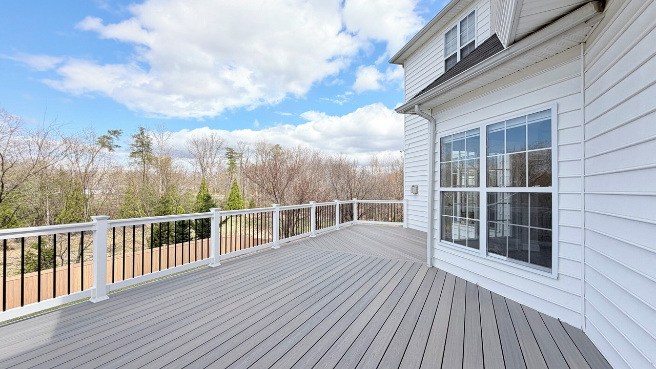 Photo of Patio Balcony in Dale City