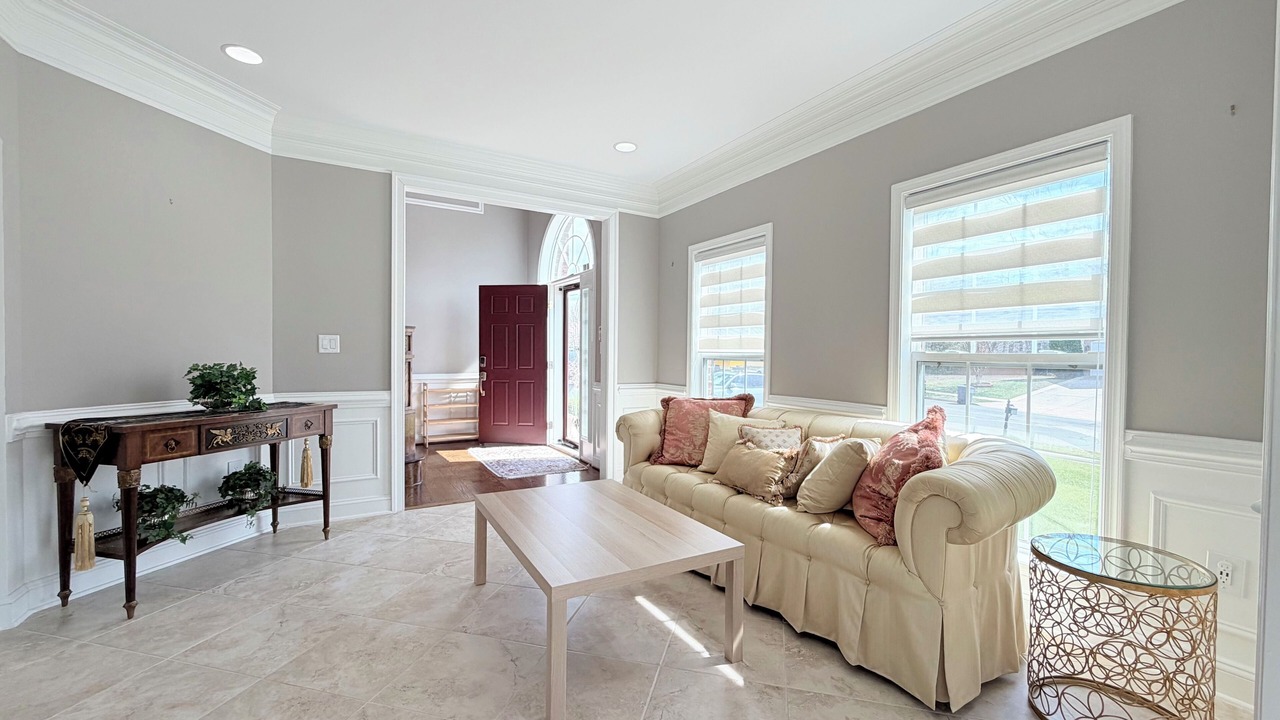 Photo of Livingroom in Dale City