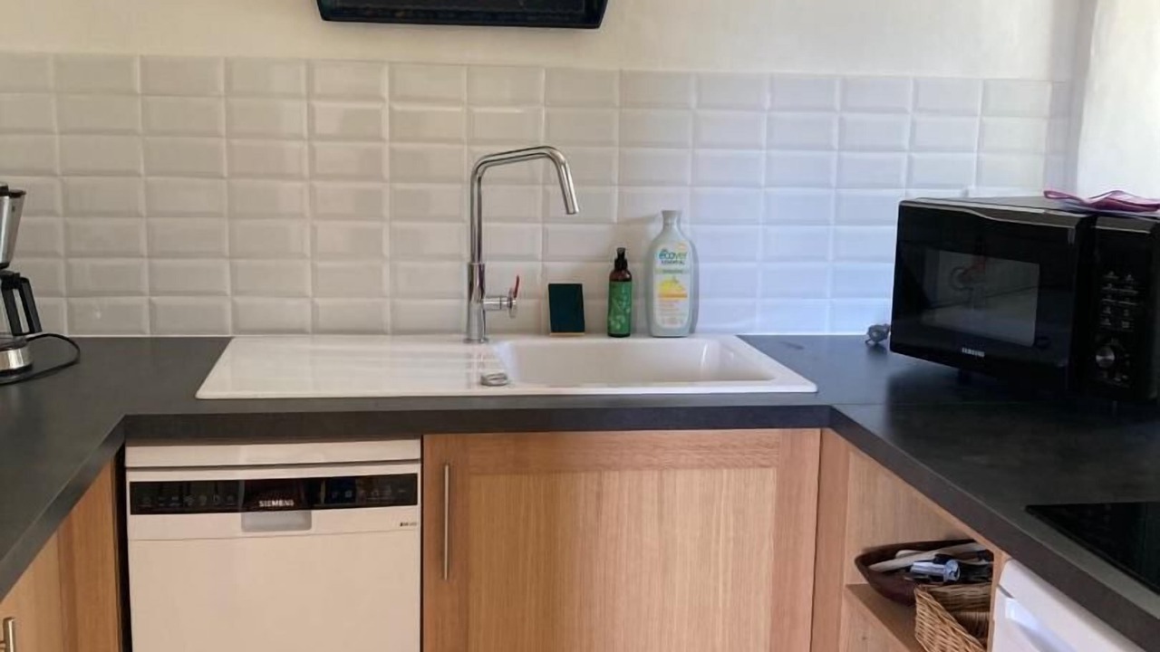 Photo of Kitchen in Vebron
