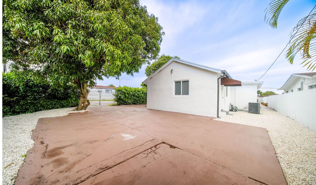 Photo of Outdoor in Coral Terrace