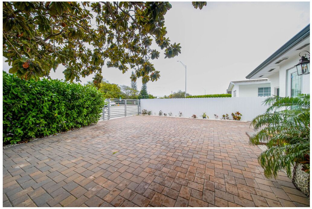 Photo of Outdoor in Coral Terrace