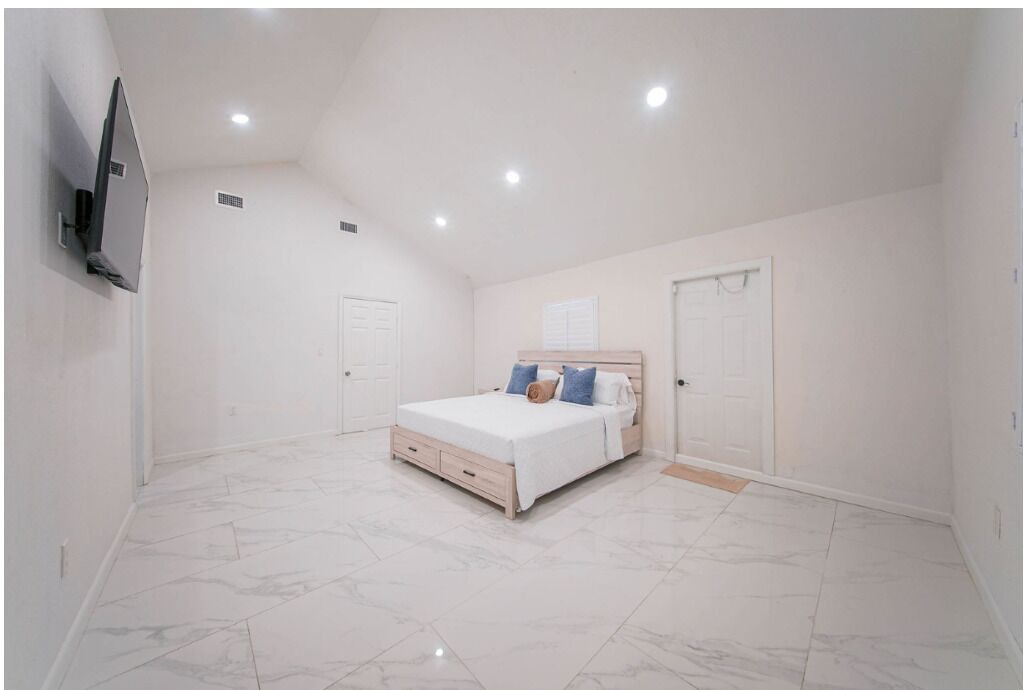 Photo of Bedroom in Coral Terrace