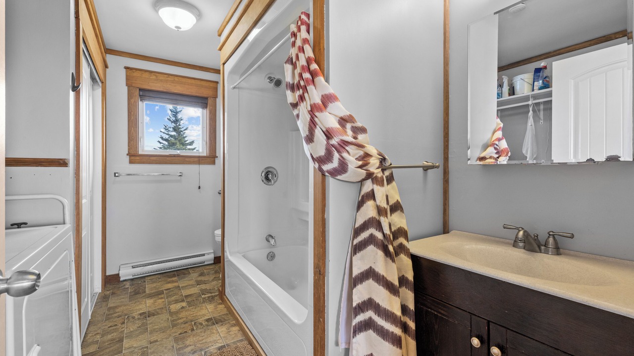 Photo of Bathroom in Clinton