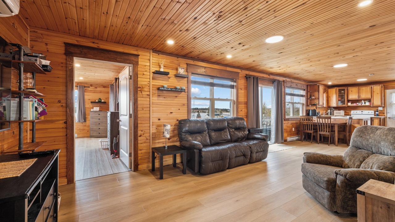 Photo of Livingroom in Clinton