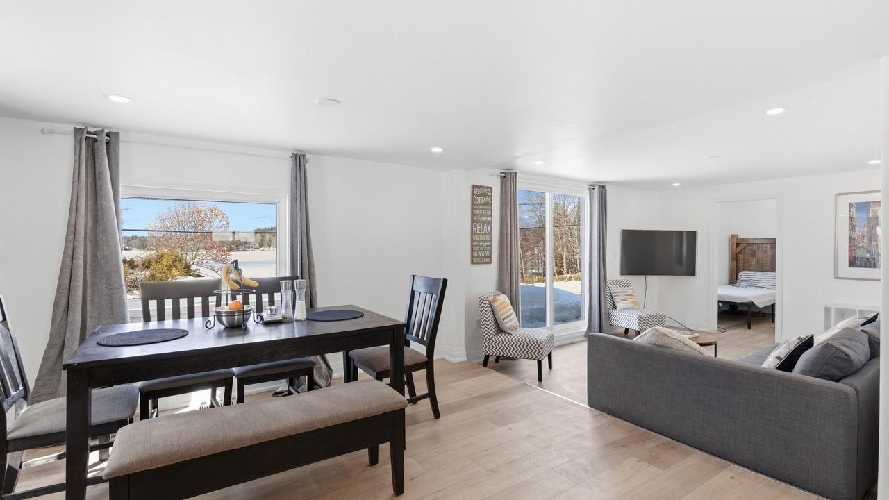 Photo of Livingroom in Hastings Highlands