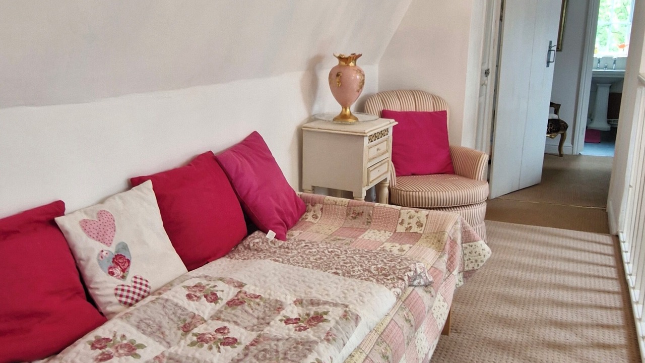Photo of Bedroom in Fontaine-l'Etalon