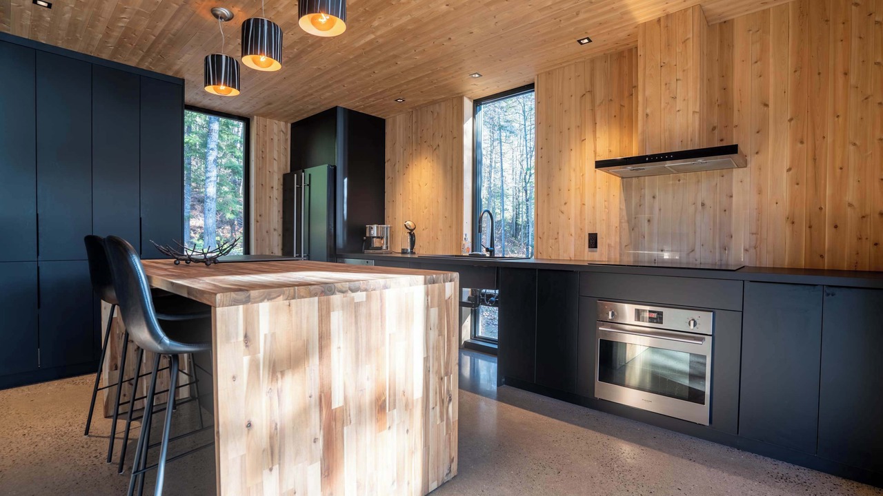 Photo of Kitchen in Saint-Alphonse-Rodriguez