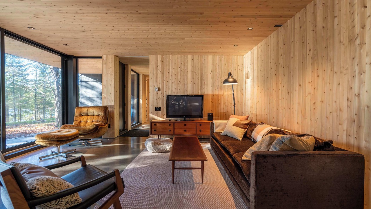 Photo of Livingroom in Saint-Alphonse-Rodriguez
