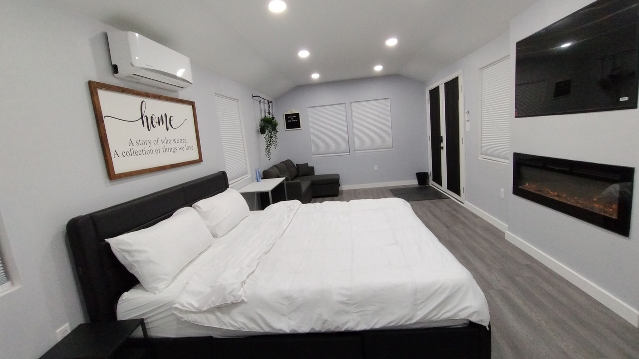 Photo of Bedroom in Glen Burnie