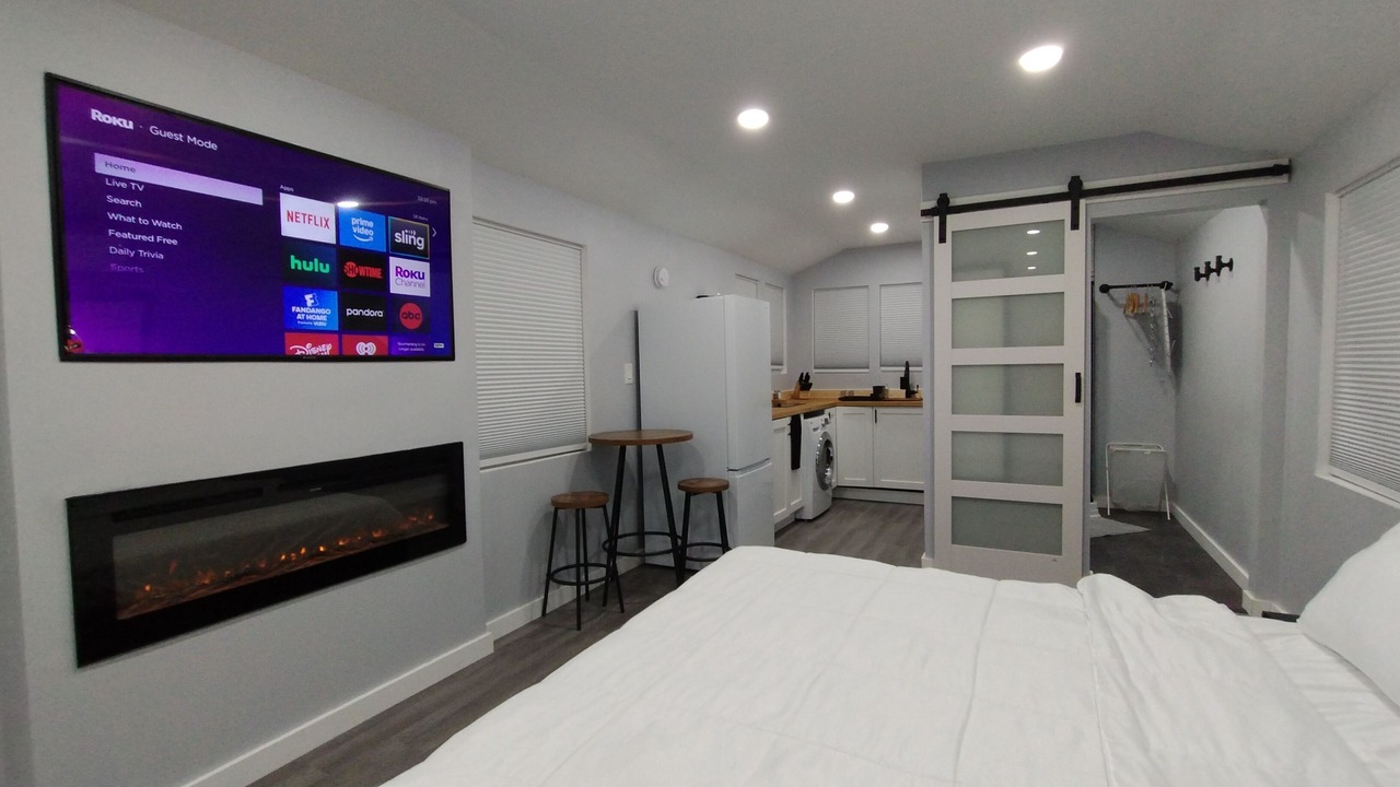 Photo of Bedroom in Glen Burnie