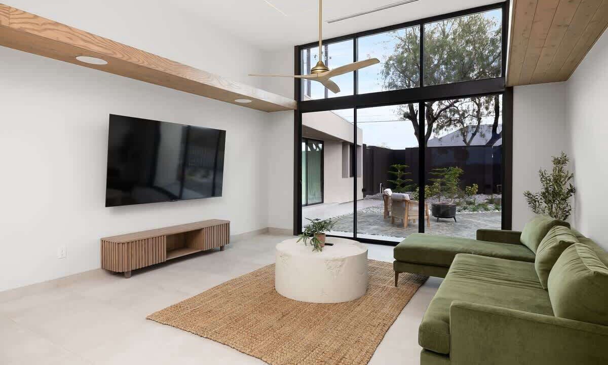 Photo of Livingroom in McAllen