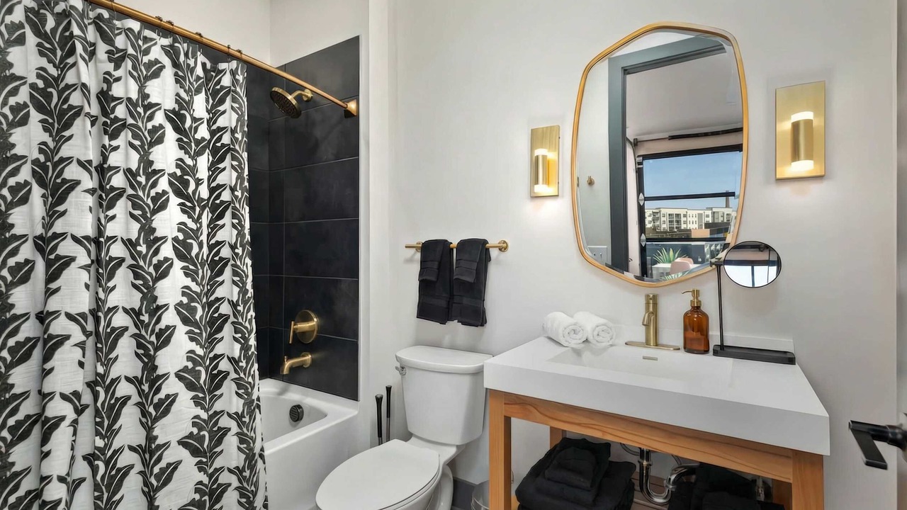 Photo of Bathroom in Rolling Mill Hill