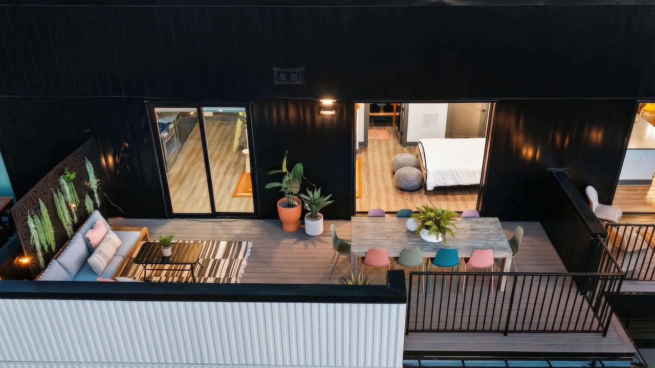 Photo of Outdoor in Rolling Mill Hill