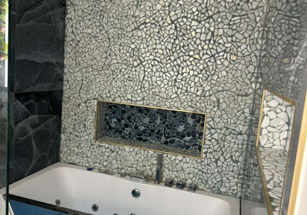 Photo of Bathroom in Ludlam