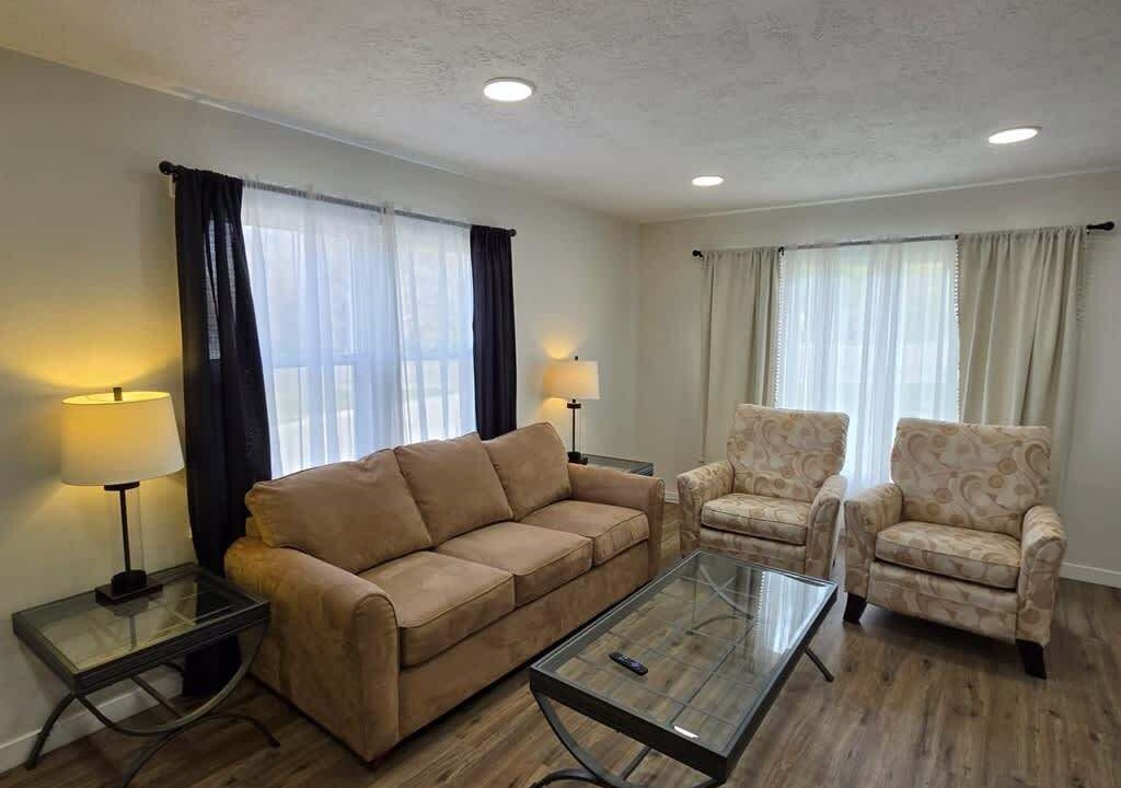 Photo of Livingroom in South Ogden