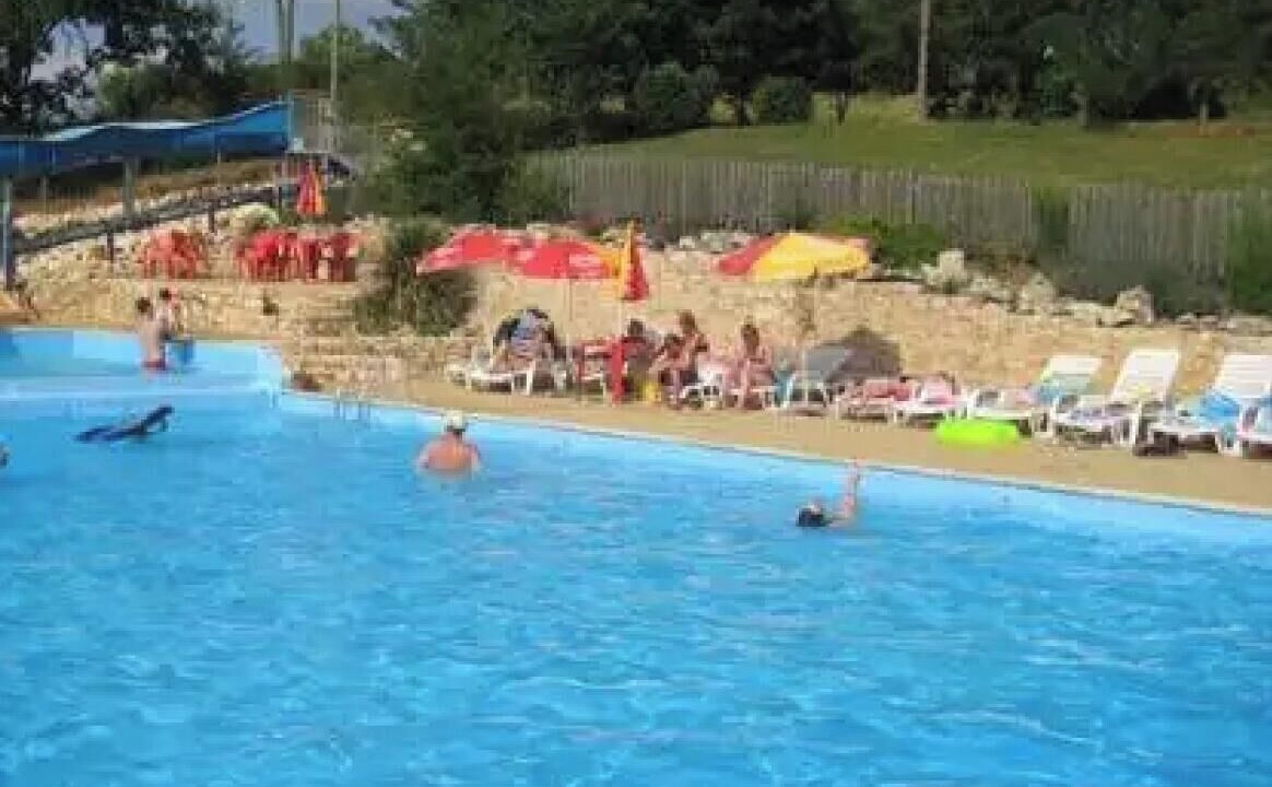 Photo of Outdoor in Salles