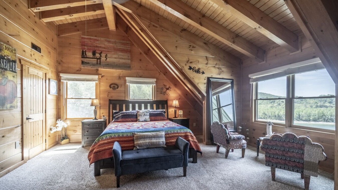 Photo of Bedroom in Tazewell