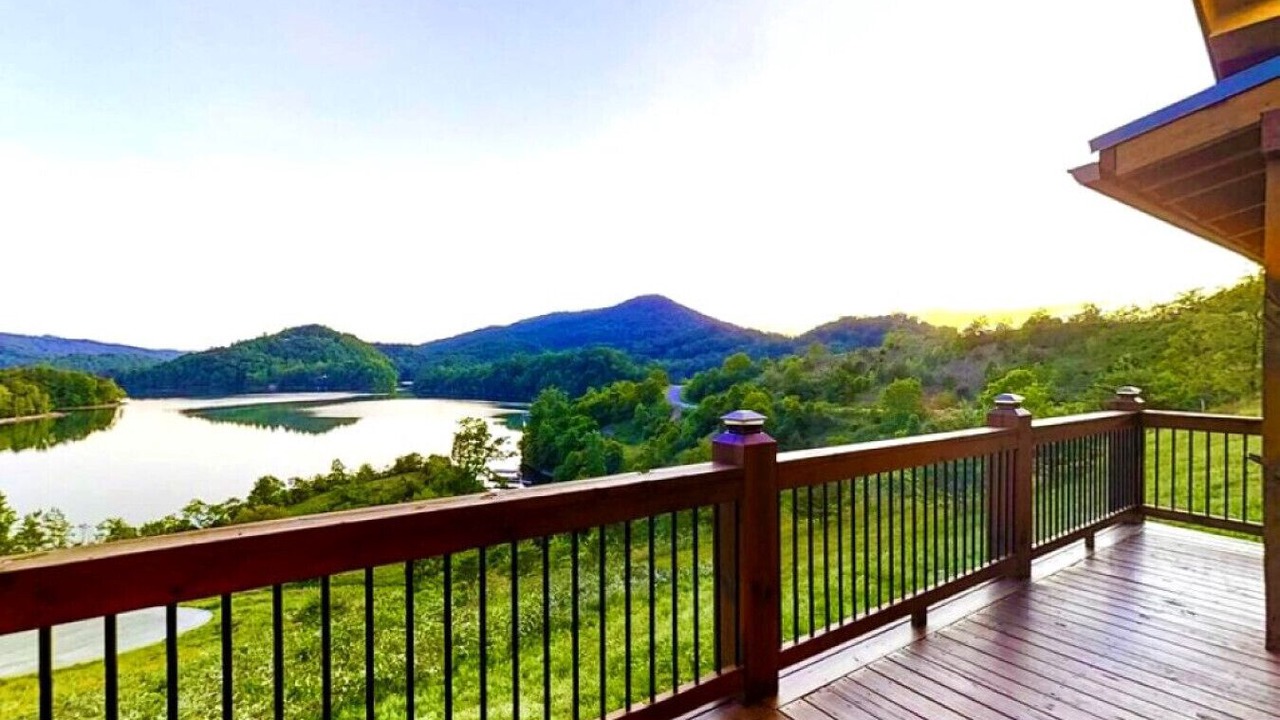 Photo of Patio Balcony in Tazewell