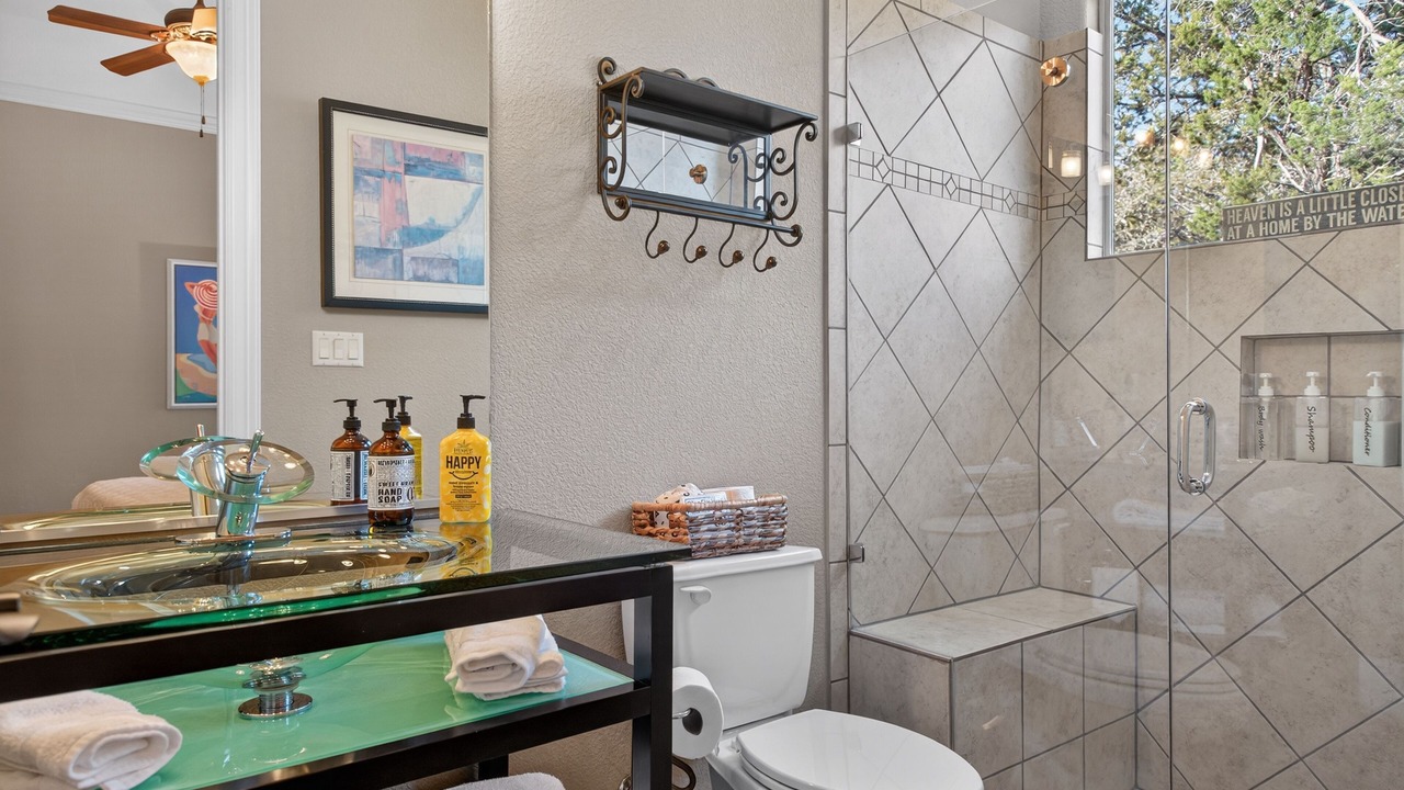 Photo of Bathroom in Leander