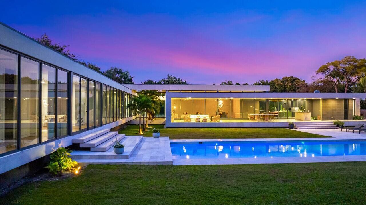 Photo of Outdoor in Pinecrest