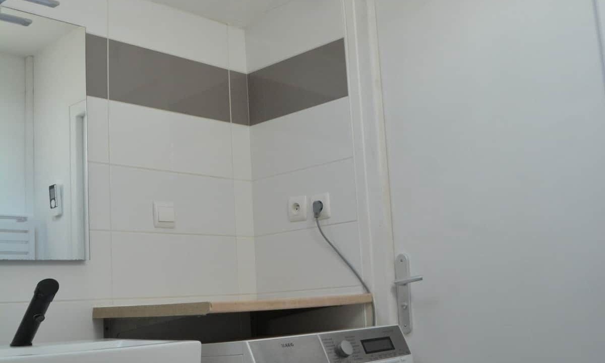 Photo of Bathroom in Lannemezan