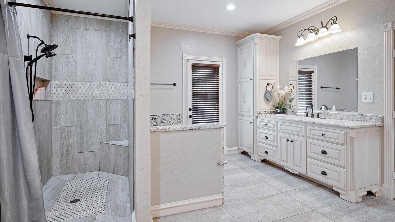 Photo of Bathroom in Wylie