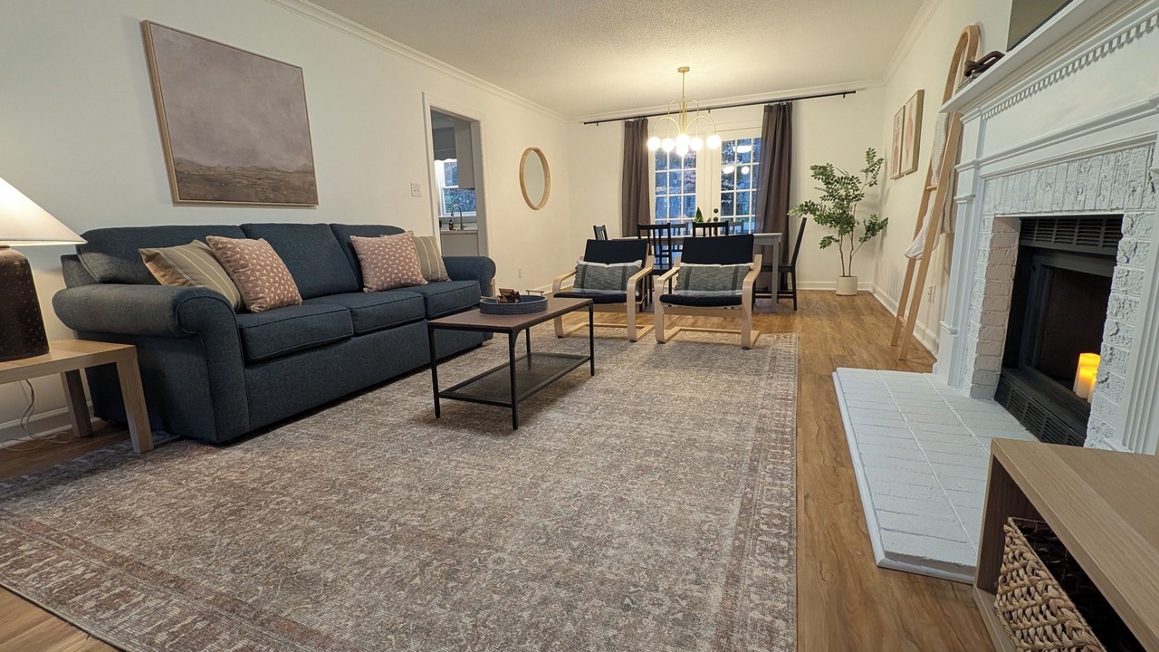 Photo of Livingroom in Woodcroft