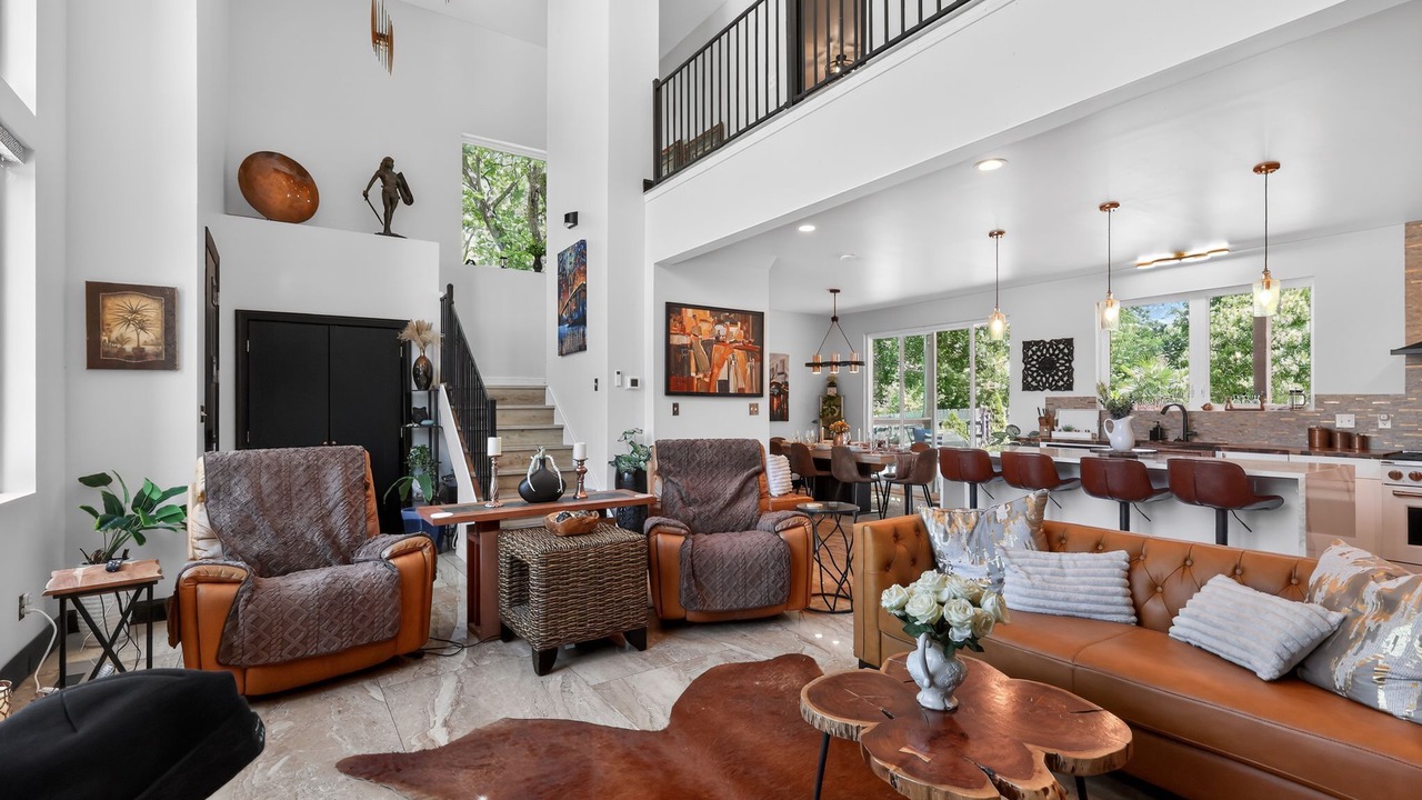 Photo of Livingroom in Stone Mountain