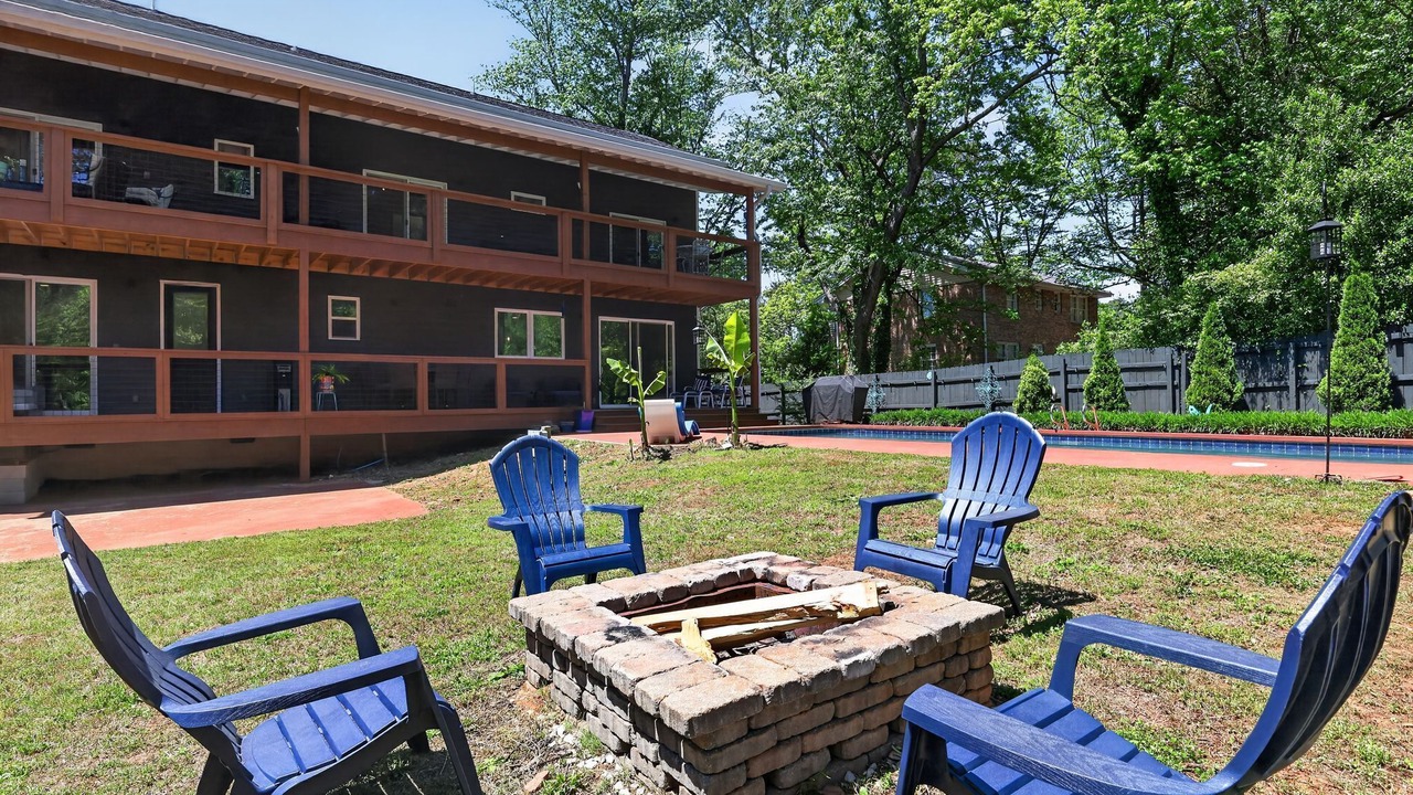Photo of Patio Balcony in Stone Mountain
