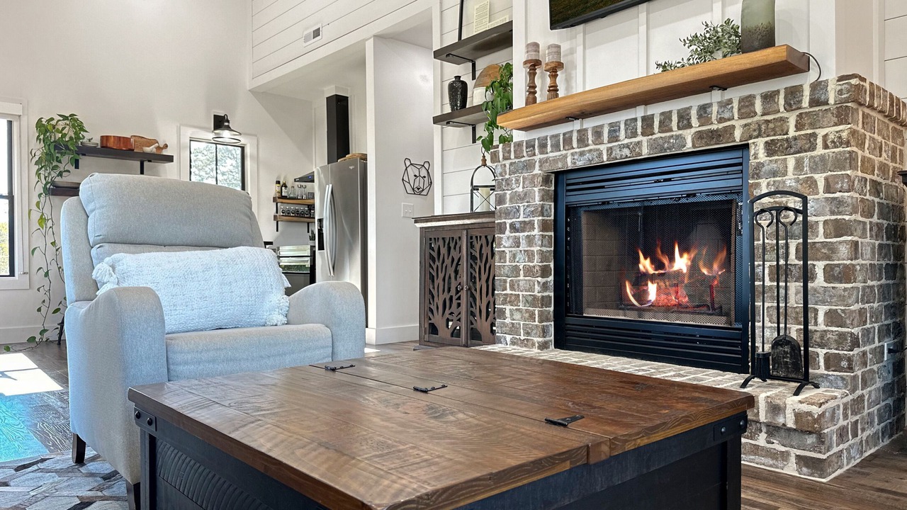 Photo of Livingroom in Grainger County