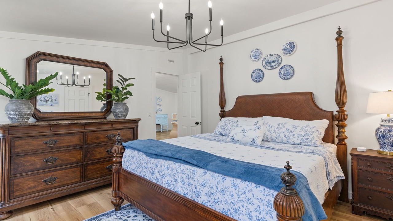 Photo of Bedroom in Lawrenceburg