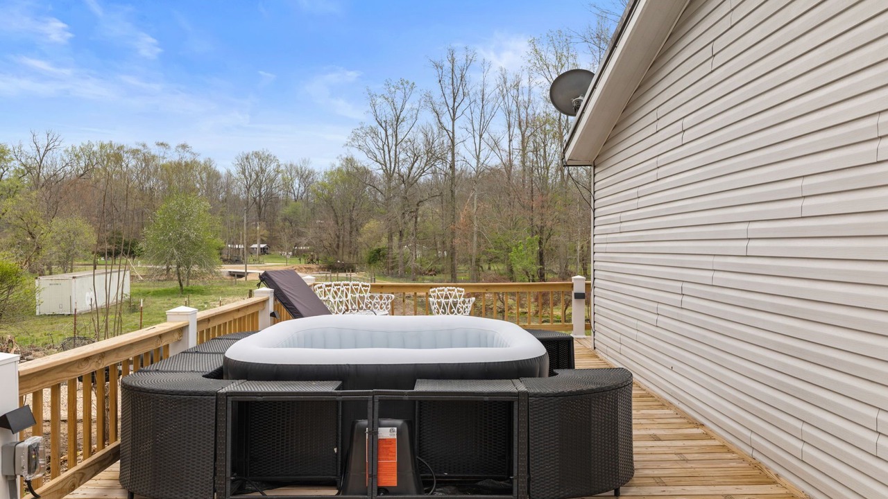 Photo of Patio Balcony in Lawrenceburg