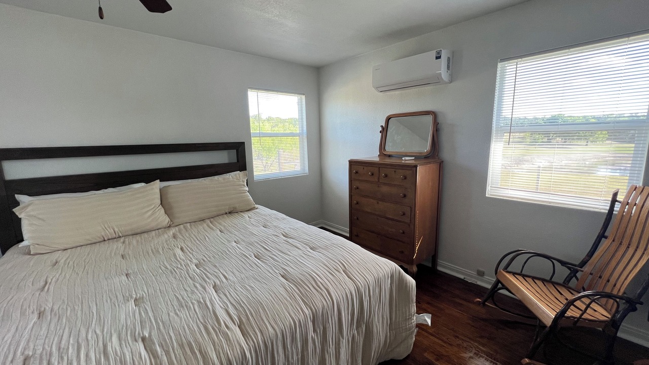 Photo of Bedroom in Burnet