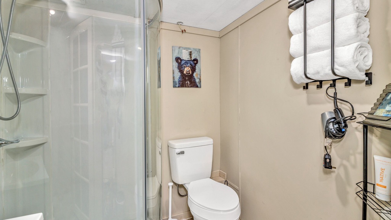 Photo of Bathroom in Old Fort