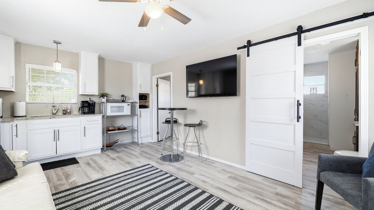 Photo of Livingroom in Southside