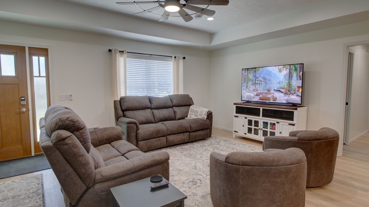 Photo of Livingroom in Clarinda