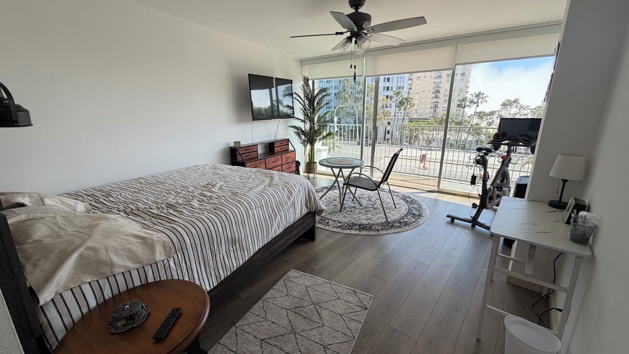Photo of Bedroom in Waterfront