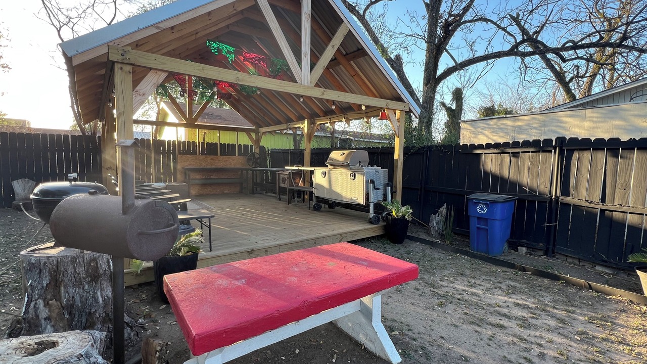 Photo of Outdoor in Southside